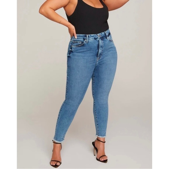 Good American Good Waist Cropped High Rise Jeans in Blue633 18 - Picture 1 of 8